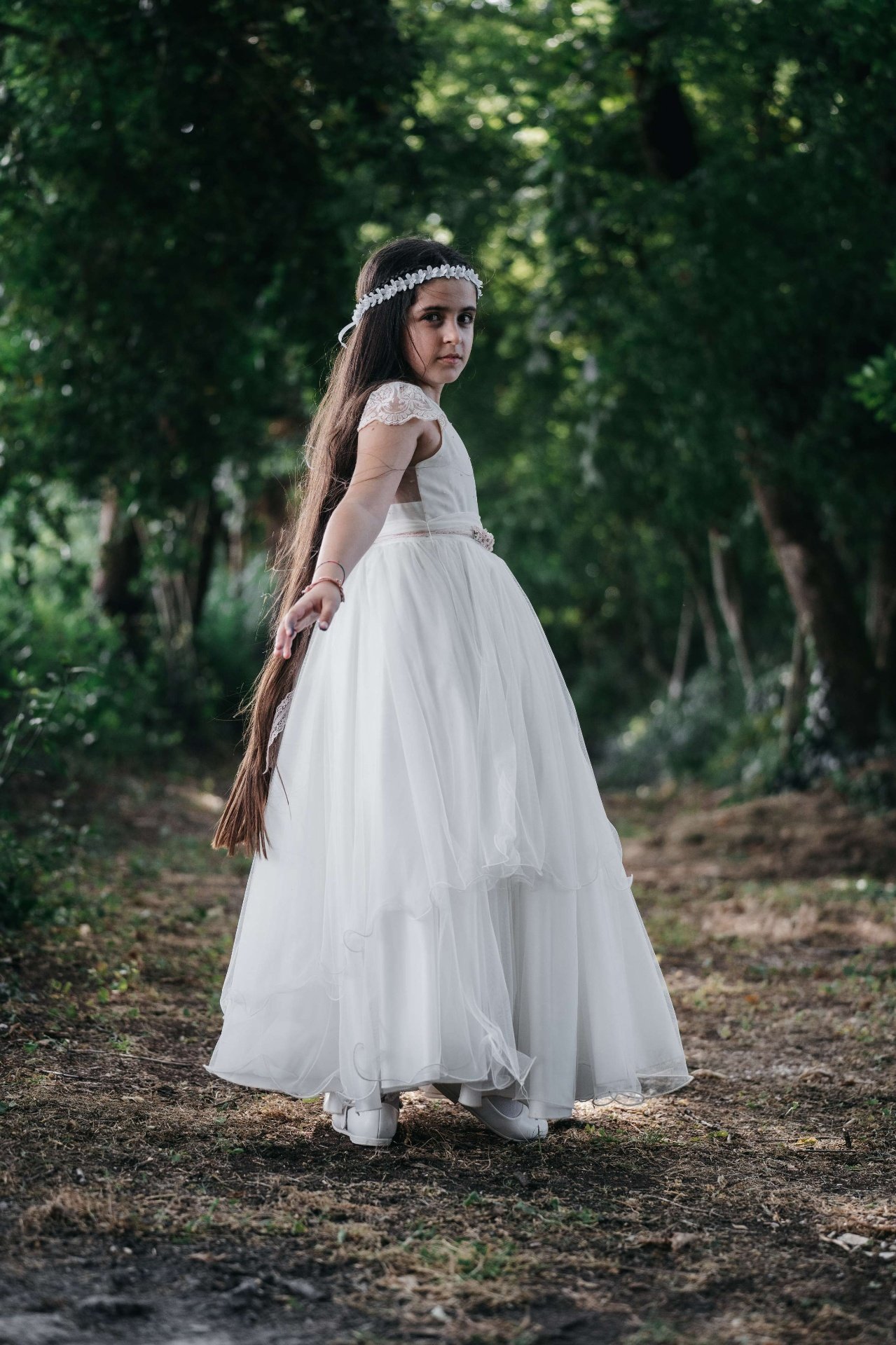 Sguardo laterale tra il tulle